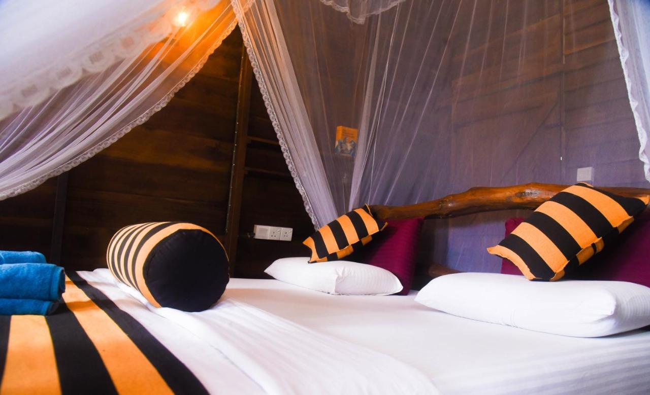 Madushanka Resort Ella Buitenkant foto