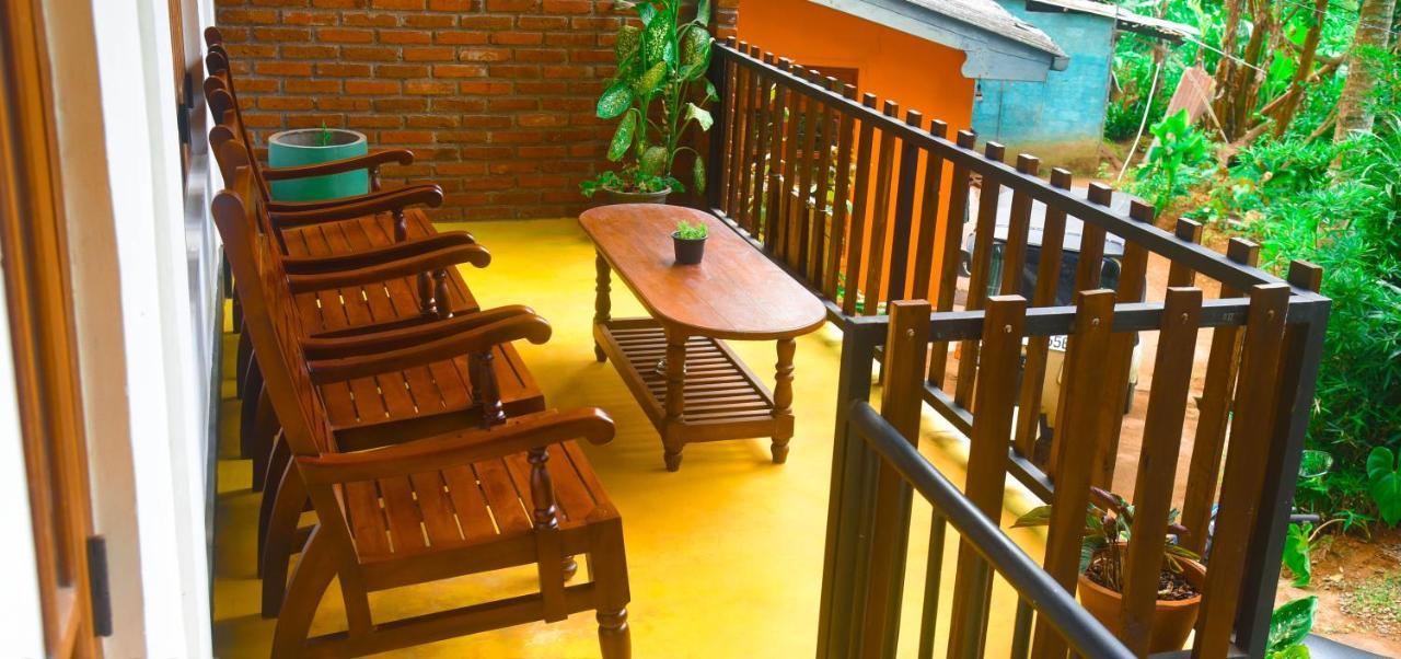 Madushanka Resort Ella Buitenkant foto